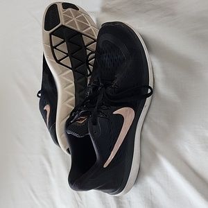 ✨️ Nike Flex Running Shoes ✨️